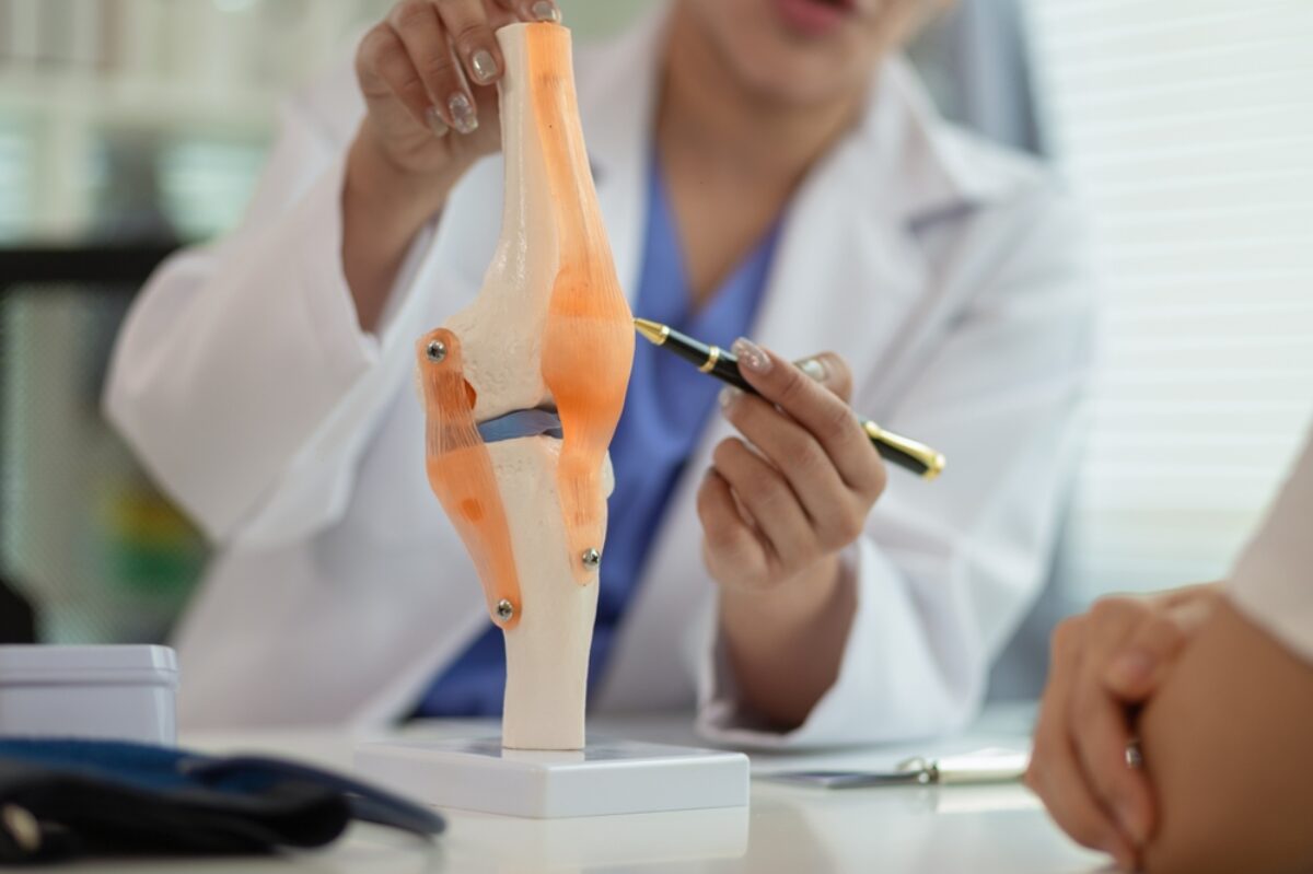 GAE vs Gel Injections for Knee Pain: Pros & Cons