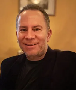 David Fox, MD, FACS, RPVI